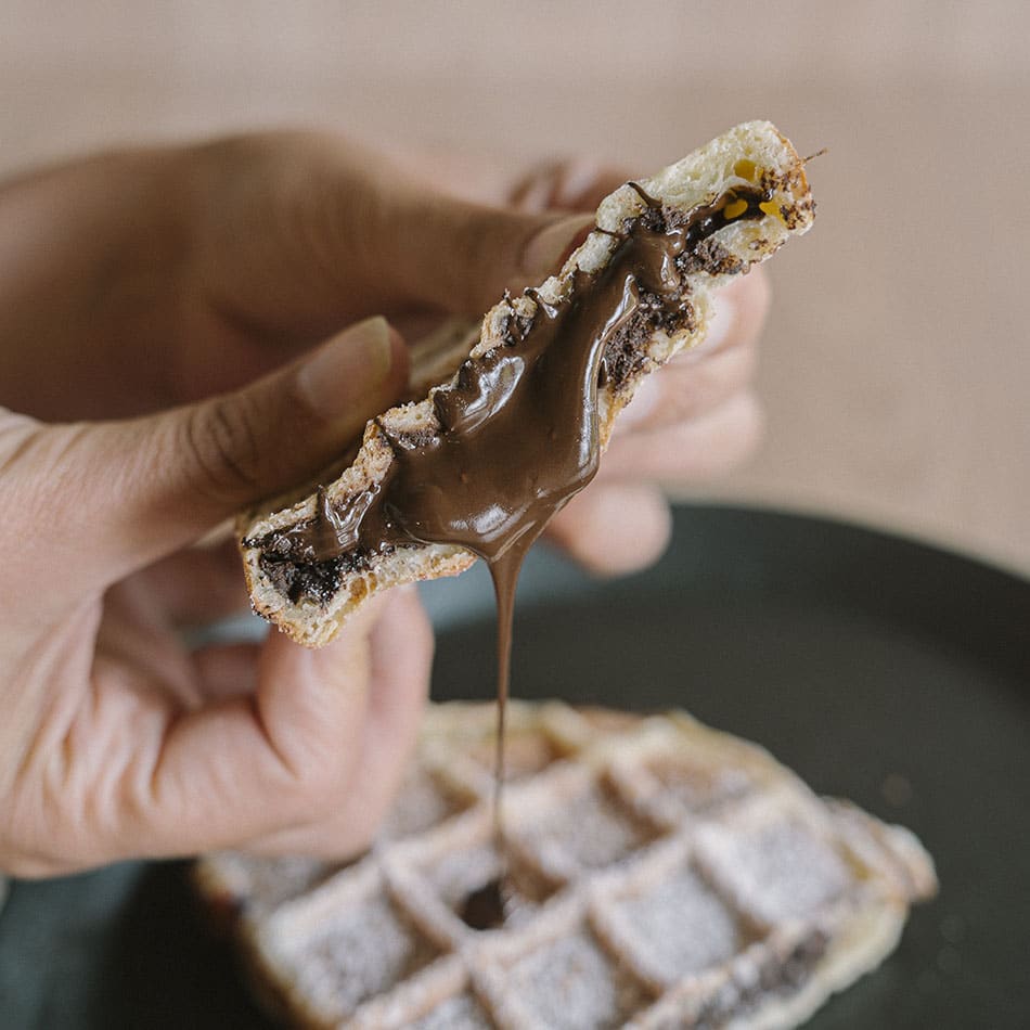 Gaufre sucrée fourrée au chocolat fondant maison